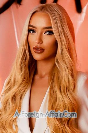 223698 - Polina Age: 26 - Ukraine