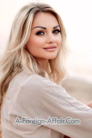 224231 - Iryna Age: 35 - Ukraine