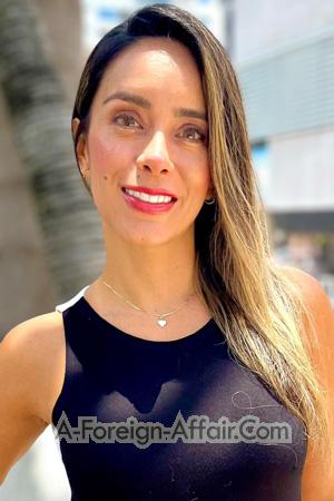 224481 - Lina Age: 38 - Colombia