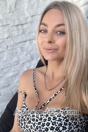 226784 - Alina Age: 38 - Ukraine