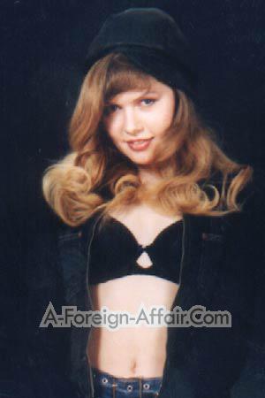59704 - Irina Age: 21 - Ukraine