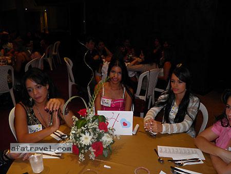 latino-girls-039