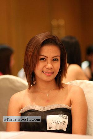 women-of-philippines-035