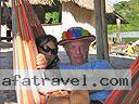 cartagena-women-boat-1104-44