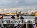 cartagena-women-boat-1104-52