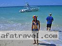 cartagena-women-boat-1104-59